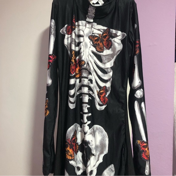 Halloween Costume - Picture 9 of 10